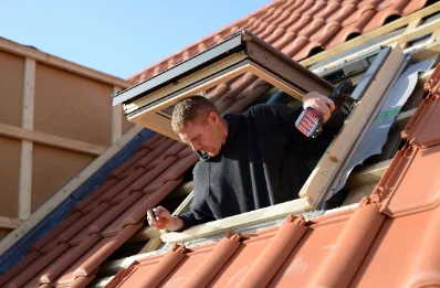 Pose de fenêtres de toit Velux à Pessines